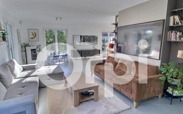 Maison à vendre    6 pièces • 170 m2 Nernier