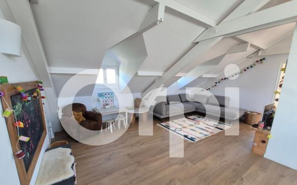 Maison à vendre    6 pièces • 170 m2 Nernier