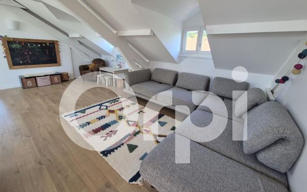 Maison à vendre    6 pièces • 170 m2 Nernier