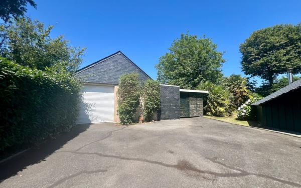 Maison à vendre    5 pièces • 134 m2 Morlaàs