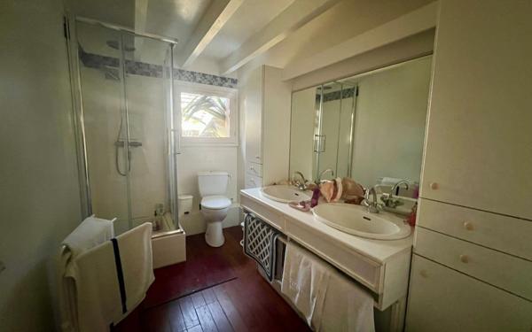 Maison à vendre    5 pièces • 134 m2 Morlaàs