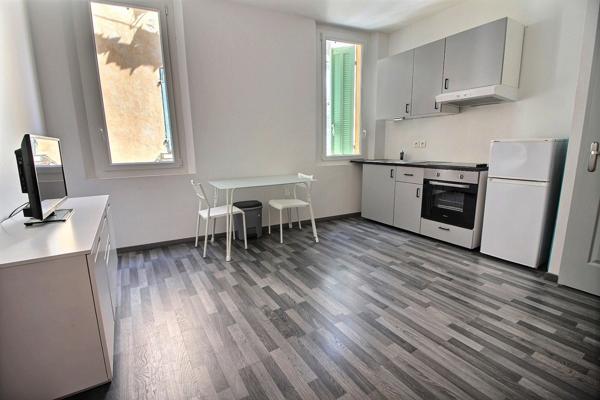 Appartement à vendre 2 pièces LA CIOTAT (13)