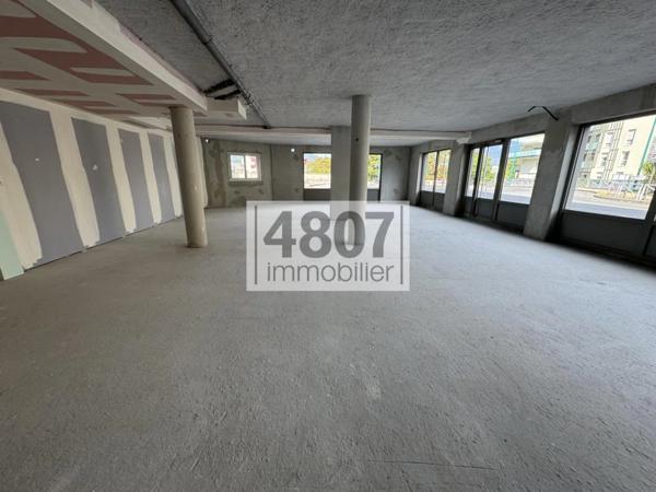 Bureau à vendre à Cluses (74300)