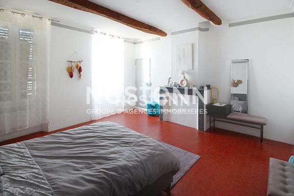 Immeuble Lorgues 10 pièces 235 m² avec garage et terrasse avec une très belle vue !