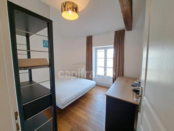 Maison à vendre 7 pièces POITIERS (86)
