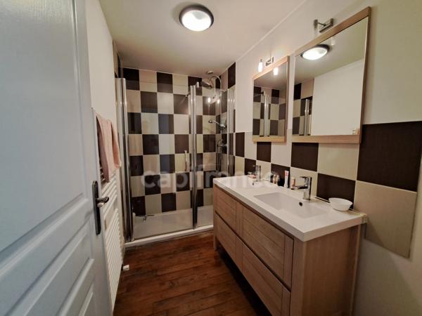 Maison à vendre 7 pièces POITIERS (86)