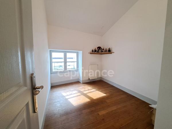 Maison à vendre 7 pièces POITIERS (86)