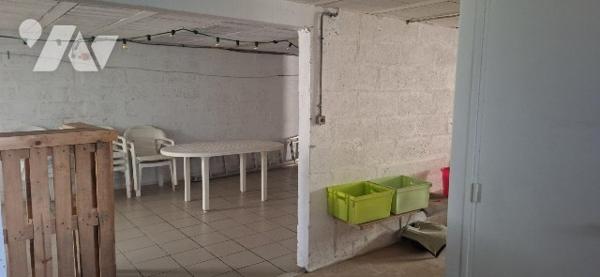 CHAMPAGNÉ –PAVILLON 3 CHAMBRES – SOUS-SOL TOTAL – TERRAIN CONSTRUCTIBLE