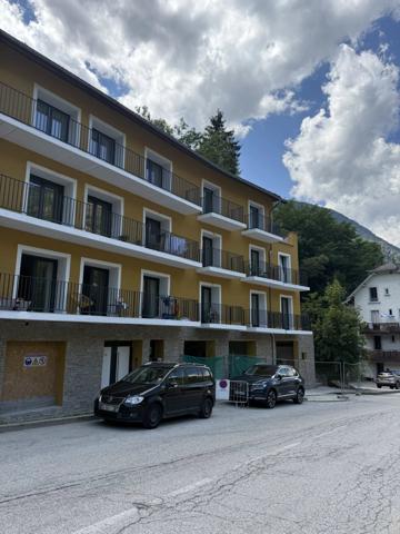 Immobilier Brides-les-Bains (73570) – Immeuble 800m2 – 3 570 000 €