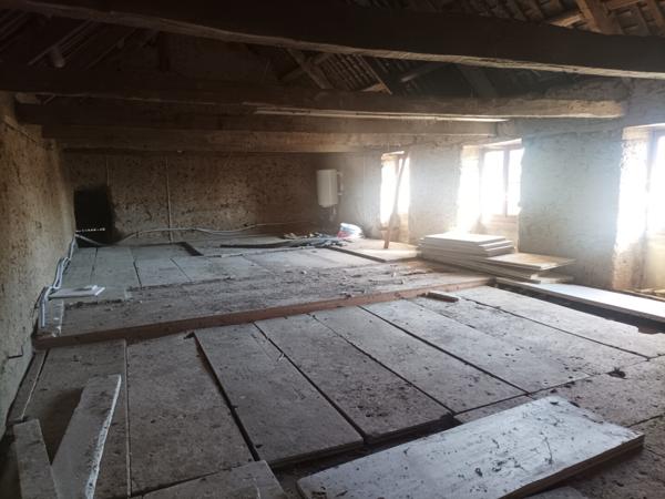 Maison à rénover beau potentiel