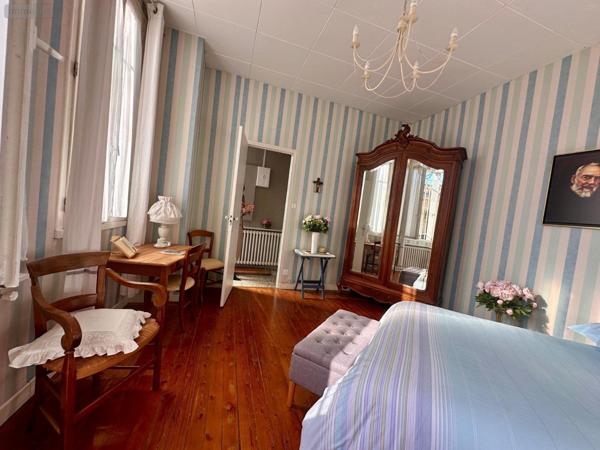 Echoppe à vendre à Bordeaux en Gironde (33800), ref : 022/1224 Sacré Coeur Echoppe à vendre à Bordeaux en Gironde (33800), ref : 022/1224 Sacré Coeur Echoppe à vendre à Bordeaux en Gironde (33800), ref : 022/1224 Sacré Coeur