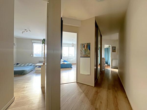 À vendre : Appartement spacieux de 5 pièces - 100.70m2 à Reims, secteur Courlancy