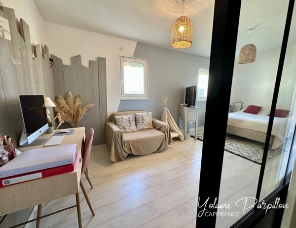 Maison contemporaine à vendre à DOMPIERRE SUR YON (85)