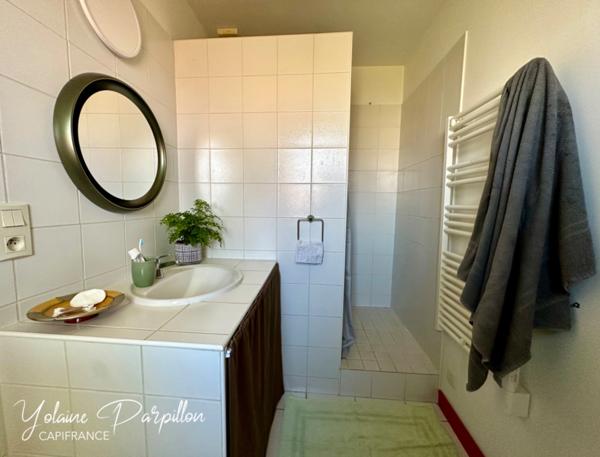 Maison contemporaine à vendre à DOMPIERRE SUR YON (85)