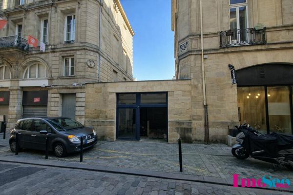 Local commercial à VENDRE