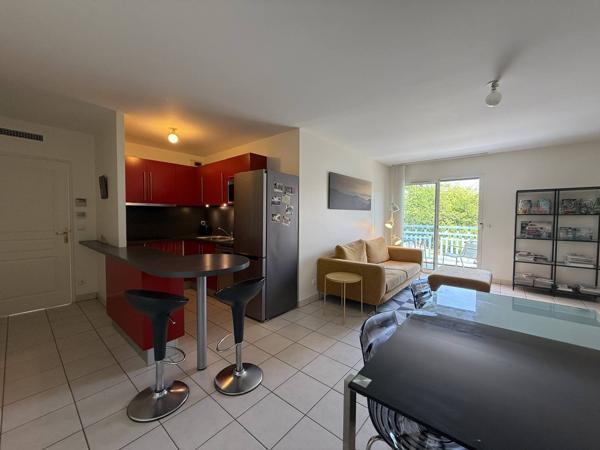 Appartement Type 3 de 75 m² avec terrasse et parking proche plage Arcachon