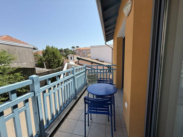 Appartement Type 3 de 75 m² avec terrasse et parking proche plage Arcachon