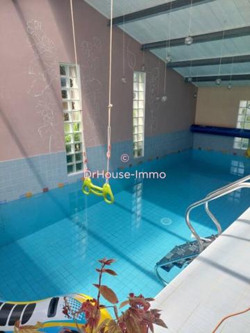 Maison à vendre 10 pièces de 132 m²