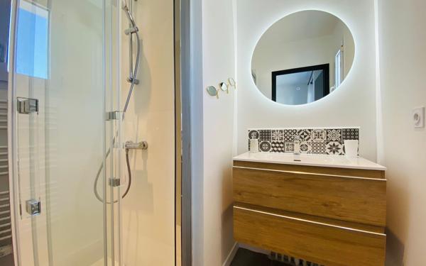 Maison à vendre    4 pièces •  La Flotte