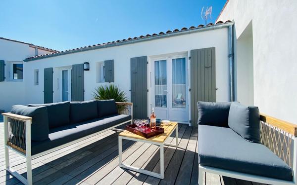 Maison à vendre    4 pièces •  La Flotte