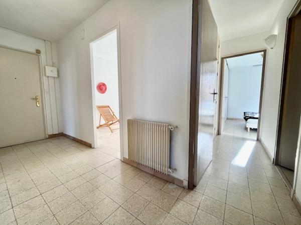 Magnifique appartement T3 de 74 m² avec terrasse et vue incroyable sur les Quais de Genève