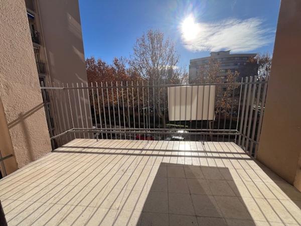 Magnifique appartement T3 de 74 m² avec terrasse et vue incroyable sur les Quais de Genève