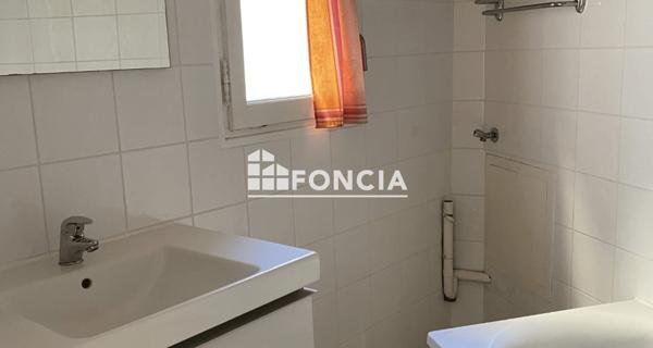 Location Appartement 3 pièces 67.75 m² - Avignon 84000