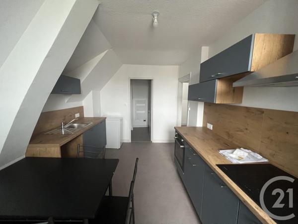 Immeuble à vendre  267,29 m2 MOULINS - 03