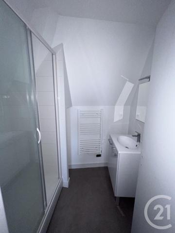 Immeuble à vendre  267,29 m2 MOULINS - 03