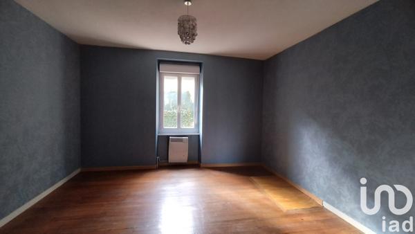 Maison de ville 7 pièces de 198 m² à Oyonnax (01100)