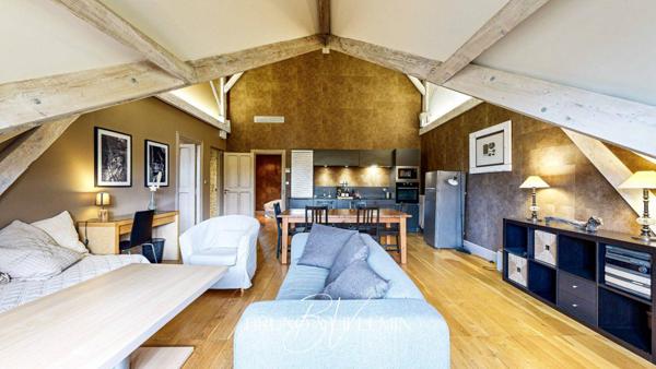 DEMEURE BOURGEOISE XIXe - CHAMBRES D'HÔTES EN ACTIVITÉ