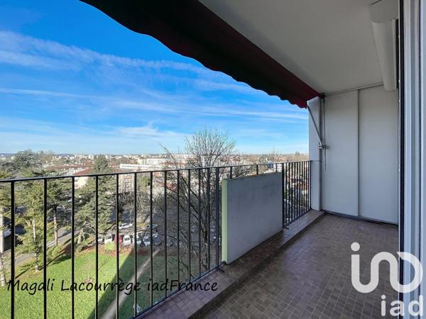 Appartement 4 pièces de 69 m² à Pau (64000)