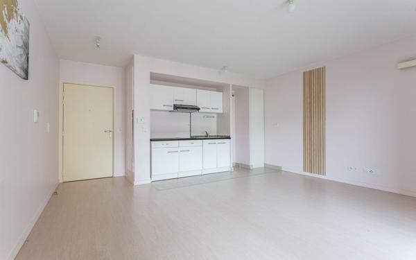 Appartement à vendre    2 pièces • 44,50 m2 Villecresnes