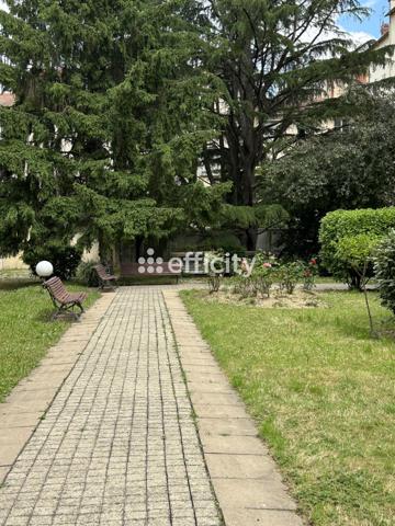 Appartement 4 pièces - 90 m² Bien prestige