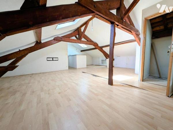 VICHY Jeanne d'Arc STUDIO 29.54m²