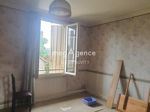 Immeuble à CHAMBLET, 03170 - 220m²