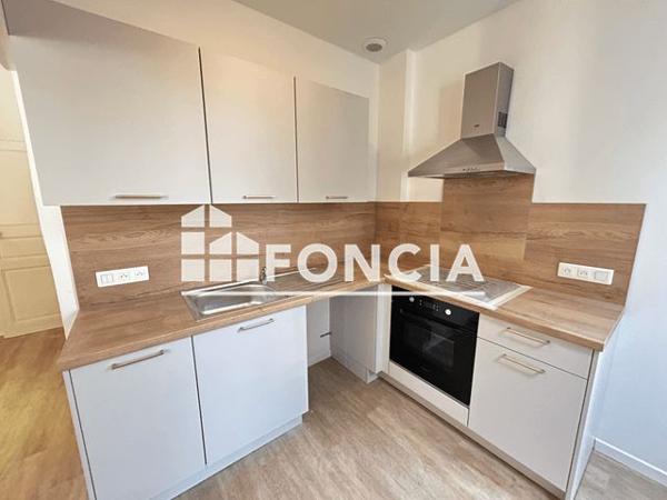 Location Appartement 3 pièces 70.09 m² - 16 RUE MARECHAL FOCH Roanne 42300