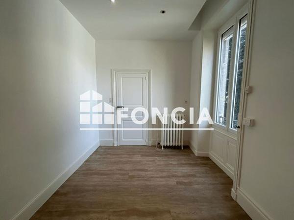 Location Appartement 3 pièces 70.09 m² - 16 RUE MARECHAL FOCH Roanne 42300