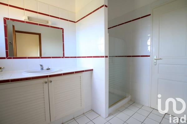 Maison 13 pièces de 440 m² à Le Bugue (24260)