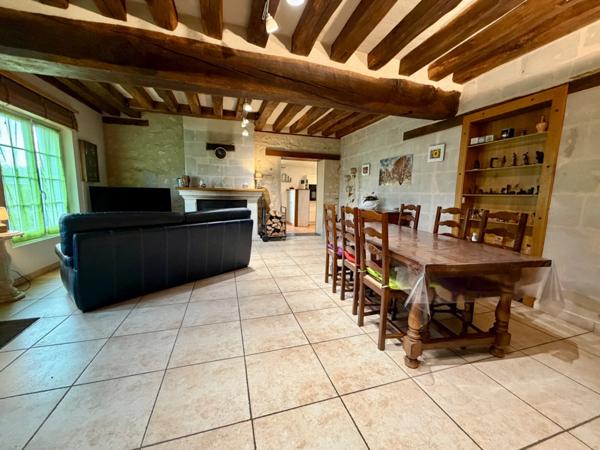 Maison à vendre 0 pièces BEAUFORT EN ANJOU (49)