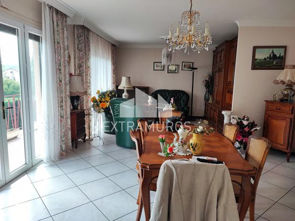 Maison 5 pièce(s) 3 chambre(s) 105 m²