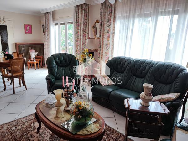 Maison 5 pièce(s) 3 chambre(s) 105 m²