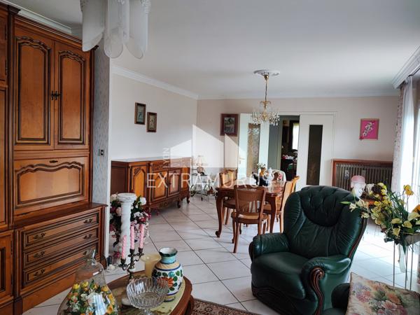 Maison 5 pièce(s) 3 chambre(s) 105 m²