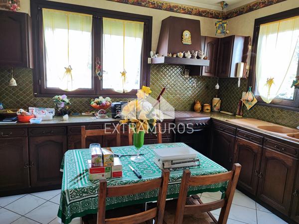 Maison 5 pièce(s) 3 chambre(s) 105 m²