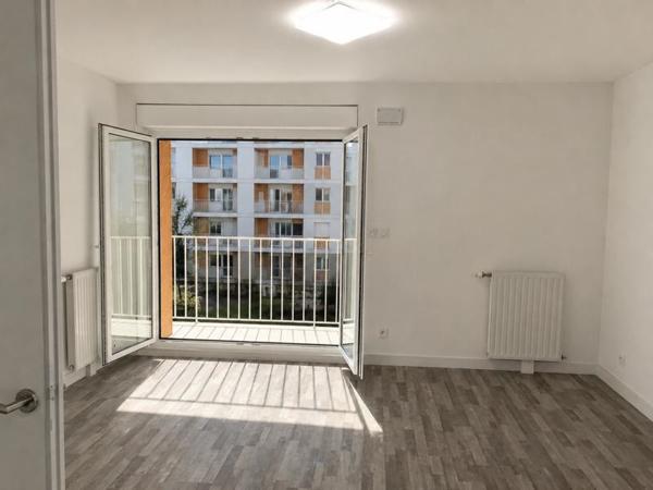 Appartement à louer 680 € CC ST HERBLAIN 2 p 42 m² DPE B