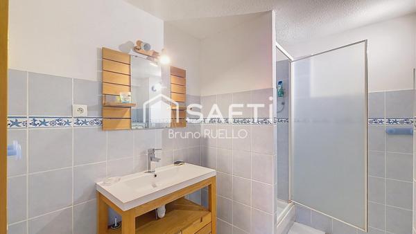 Immeuble de caractère avec local commercial – Centre de Collioure – Fort potentiel locatif