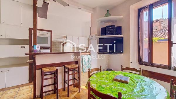Immeuble de caractère avec local commercial – Centre de Collioure – Fort potentiel locatif