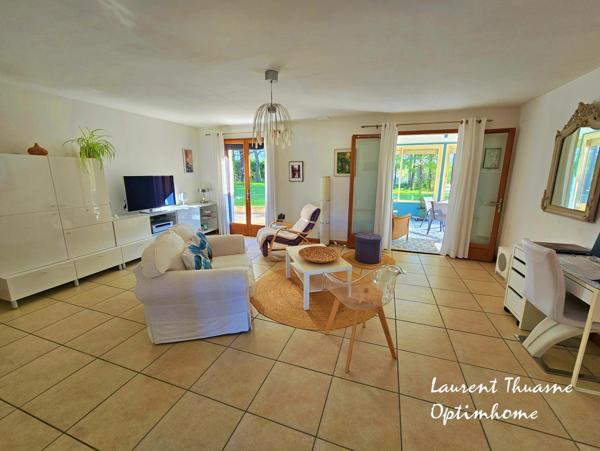 Maison 5 pièces 3 chambres 140 m² au calme