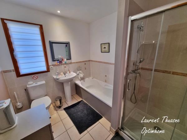 Maison 5 pièces 3 chambres 140 m² au calme