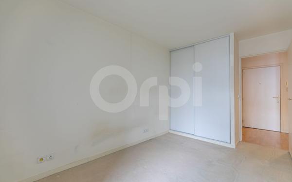 Appartement à vendre    2 pièces • 42,30 m2 Joinville-le-Pont